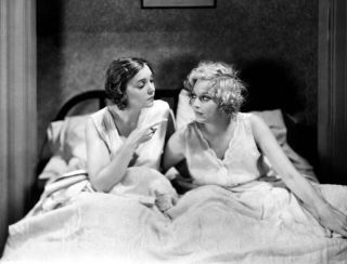 Thelma Todd And Zasu Pitts Unsigned Photo - H4591 - On The Loose