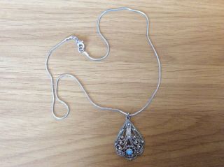 Vintage Silver Filigree Pendant With Turquoise Stone On 40cm Silver Chain.