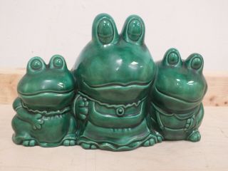Vintage Arnels Pottery Frog Family Planter (nee]