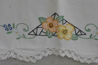 Vintage Hand Embroidered White Pillowcase Set (2) Flower Applique Embroidery