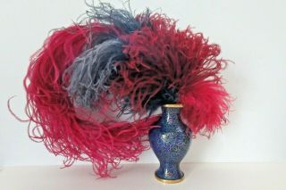 Vintage Feathers Ostrich Plume W/ Hat Clip Millinery Reenactments Period Costume