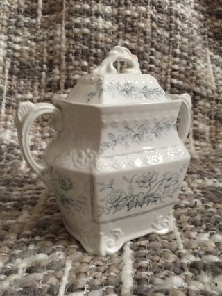Vtg Johnson Bros England Semi Porcelain White Blue Floral Decorative Sugar Jar