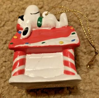 Vintage United Feature Syndicate Peanuts Snoopy Woodstock Dog House Ornament