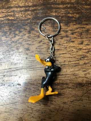 Vintage Warner Bros Looney Tunes Daffy Duck Key Chain Key Ring M1