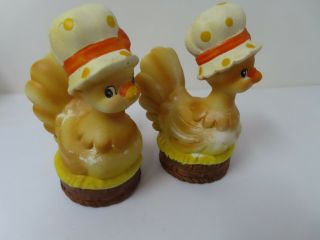 Vtg Salt Pepper Shaker Hand Painted Ceramic Bisque Chicks Chickens Yellow Japan