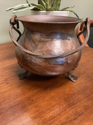 Vintage Hammered Copper Pot/calderon W/iron Handle & Feet - 6”x7” Without Handle