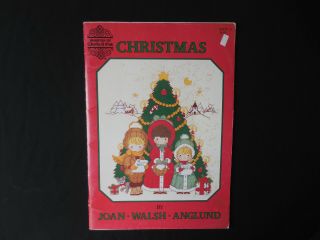 Christmas Counted Cross Stitch Pattern Book,  Designs By Gloria & Pat,  Vintage