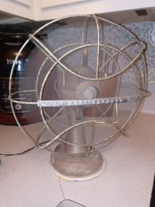Vintage Westinghouse Oscillating 10 " Table Fan 10 La 4; Y - 4697 2 Blades