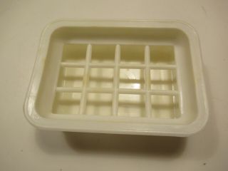 Vintage Hutzler Two - Section White Plastic Soap Dish - Removable Drain Piece