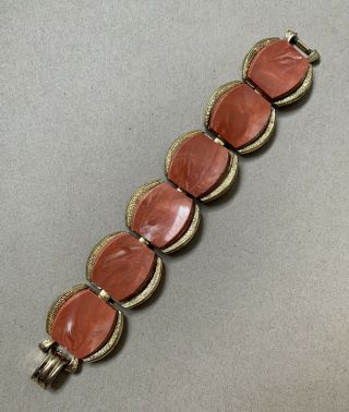 Vintage Coro Pegasus Bracelet Pink Plastic Gold Tone Link Chunky Marbled Pattern