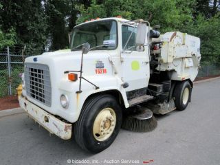 1986 Ford Ln7000