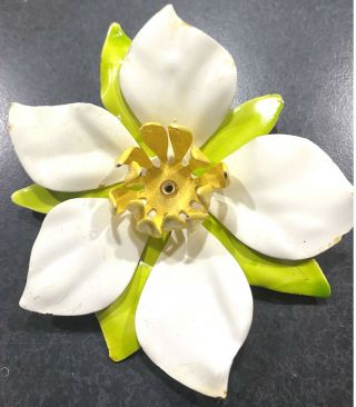 Vintage Enamel Flower Brooch Pin White Yellow & Green