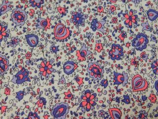 Vintage Cotton Printed Feedsack Quilt Fabric Pink Purple Jacobean Floral Small P