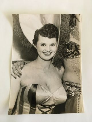 T4) 1950s Pinup Actress Burlesque Performer Corset Dancer 7x10 Press Photo