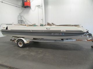 1991 Kayot 200 Deck Boat 20ft