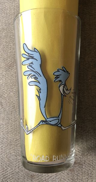 Vintage 1973 " Road Runner " Warner Bros.  Pepsi Looney Tunes Glass