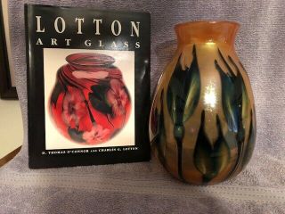 Charles Lotton Iridescent 10  Floral Multi Colored Glass Vase & Signed Book