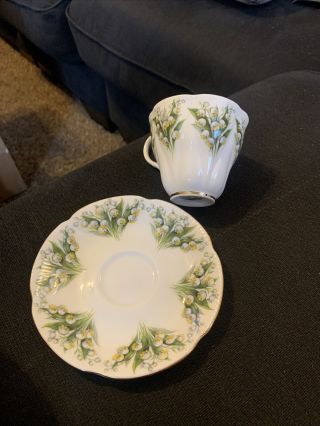 Royal Albert Dainty Dina Series Anne Lily Of The Valley China Tea Cup Saucer Set