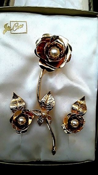 Vintage Coro Flower Brooch Pin & Earrings Complete Set - With Box