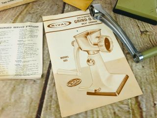 vtg RIVAL GRIND O MAT Meat Grinder Food Chopper Model 303 Complete w Box 3