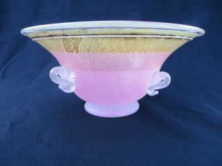 Murano Scavo Glass Pink & Gold Footed Bowl Signed By Artist Mario Gambaro
