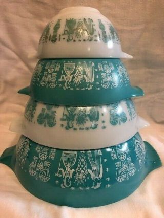 .  Pyrex Amish Turquoise Butterprint Cinderella Nesting Mixing Bowls Set Of 4