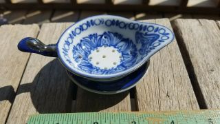 Vintage Bombay Company Blue & White Porcelain Tea Bag Holder Strainer Saucer
