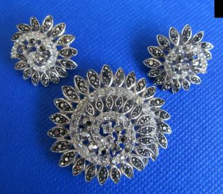 Avon Vintage Brooch And Clips Set With Marcasite And Clear Stones.