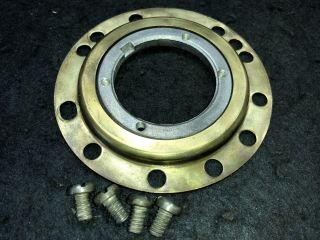 Johnson Seahorse Cd13 5.  5 Hp Vintage Outboard Motor Part Retaining Ring Support