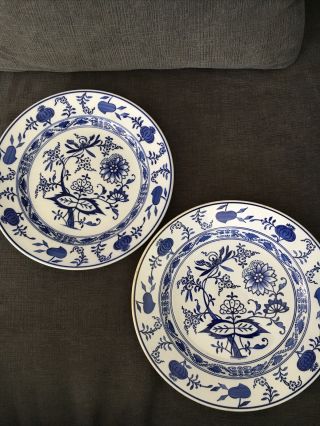 2 Vintage Villeroy & Boch Saxony Blue Onion 10” Dinner Plates Dresden Germany