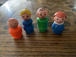 Vintage Fisher Price Little People Family Mom Dad 2 Kids