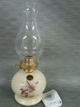 Vintage Lamplight Farms Glass Oil Lamp Mallard Ducks In Flight