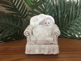 Vintage Cat On A Chair W/ Roses Rotating Figurine Porcelain Music Box