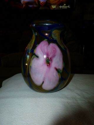1977 Charles Lotton Tiffany - Style Art Glass Vase - Taffeta - Signed - Large Pink Flowe