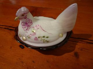 Fenton Hen On Nest - White Hen Purple Glass Nest Signed