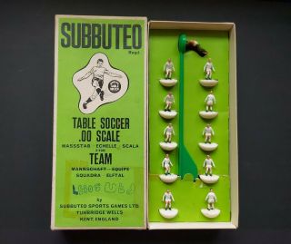 Vintage Subbuteo Team Leeds United / Real Madrid 21 Hw
