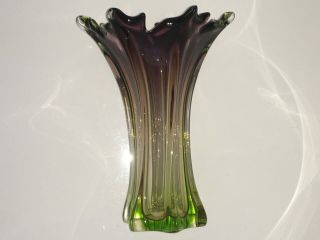 Rare Heavy 8.  5” Murano Poli Seguso Green Ruby Sommerso Art Glass Pulled Vase