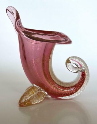 Mid - Century Italian Murano Sommerso Pink Aventurine Cornucopia Art Glass Vase