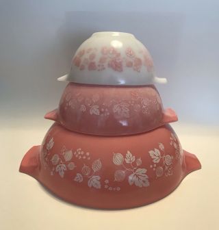 Set Of 3 Pyrex Pink Gooseberry Cinderella 441,  442,  444 Nest Mixing Bowls Vtg