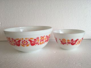 Set Of 2 Pyrex Friendship Red Birds Nesting Mixing Bowls 401 And 403 Great