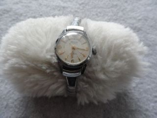 Swiss Made Teriam 17 Jewels Incabloc Vintage Wind Up Ladies Watch - Not