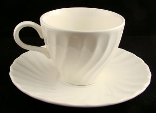 Sheffield Bone White (usa) Cup & Saucer Set (s)