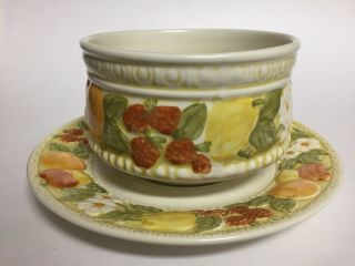 Vintage Metlox Poppytrail Della Robbia Gravy Boat With Attached Underplate Fruit