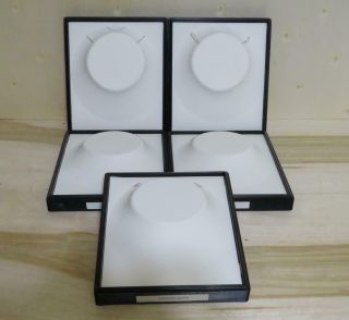 5 Pc.  Vintage Necklace Jewelry Store Display Holders Black & White Plastic