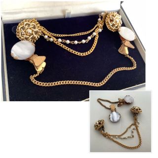 Vintage Jewellery Gold Tone & Mother Of Pearl Cloak Clip Chain Brooch Pin X2