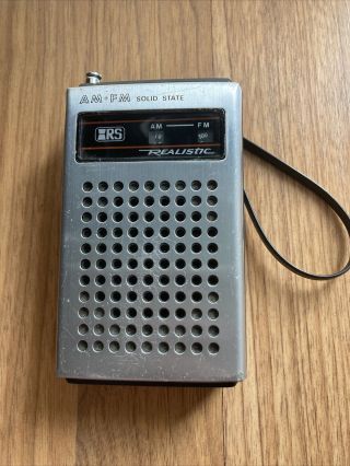 Vintage Realistic Am Fm Solid State Portable Radio By Radio Shack 12 - 609a