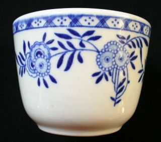 Sterling China Vitrified Restaurant Ware Sake Tea Cup Floral Blue&white 3 " X2.  25 "