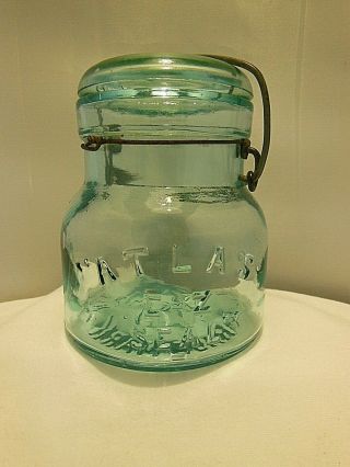 Vintage Aqua Blue Atlas E - Z Seal Squatty Pint Bail Top Canning Jar & Lid