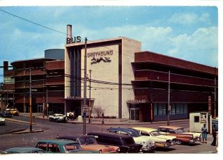 Old Cars - Greyhound Bus Station Terminal - Pittsburgh - Pennsylvania - Vintage Postcard