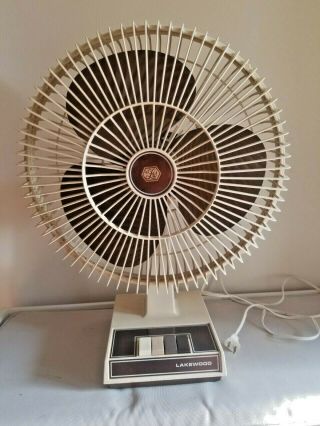 Vintage Lakewood 12 " 3 - Speed Oscillating Fan Model 1200a Ec,  Made In Chicago